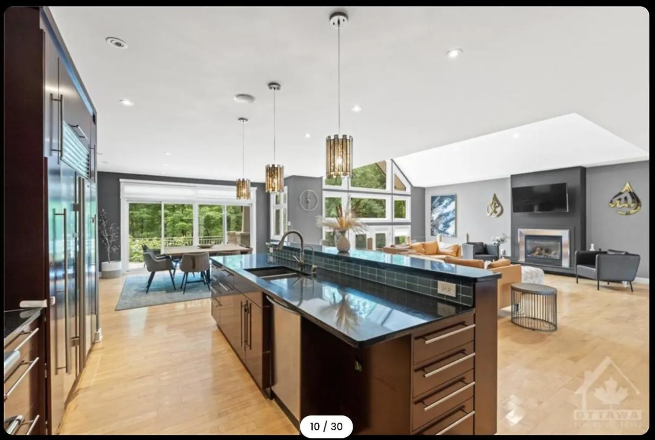 Ottawa'S Finest: Mansion In A Quiet Neighbourhood! Villa